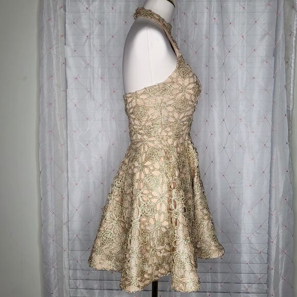 Gold Sz 4 Baroque Halter Skater Cocktail Holiday Party Dress NYE Birthday NWOT - Picture 4 of 8